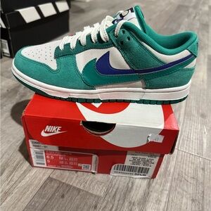 Women’s Nike Neptune Green Sneakers